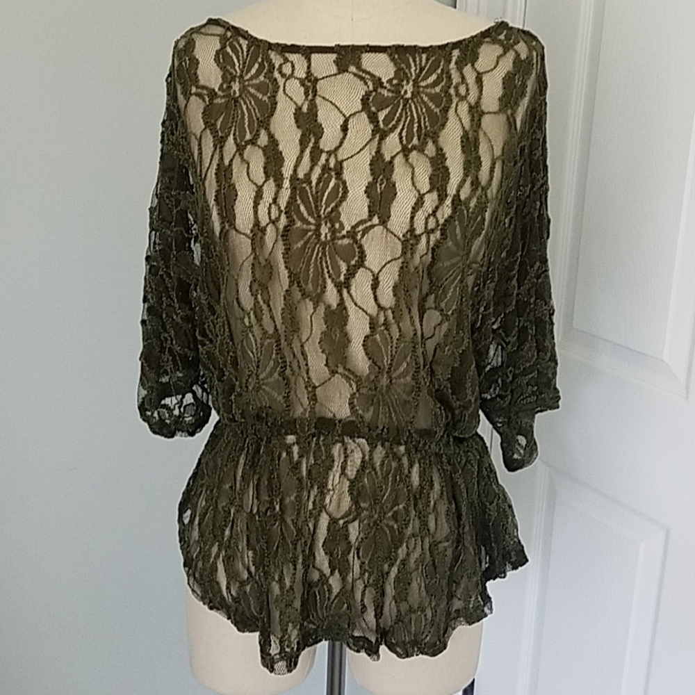 Forever 21 lace top